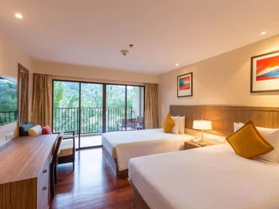 Camera Standard doppia con due letti singoli — Holiday Inn Resort Phuket Surin Beach by IHG